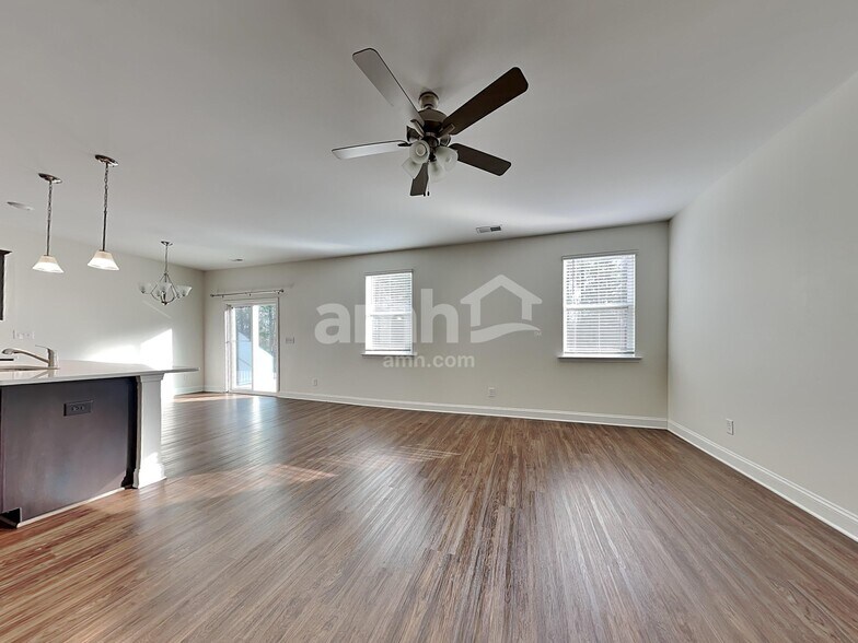 Building Photo - 1204 Bethany Dallas Dr