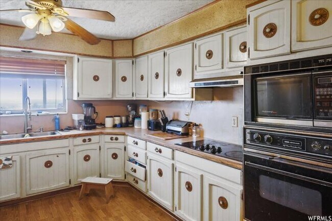 Building Photo - 5 bedroom in Pleasant View UT 84414