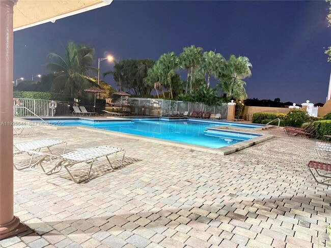 Building Photo - 8570 NW 3rd Ln