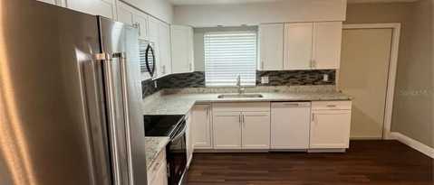 Building Photo - 1624 Coral Way