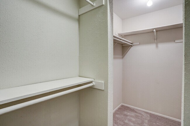 Building Photo - 1881 Bering Dr