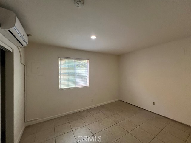Building Photo - 14018 Benbow St