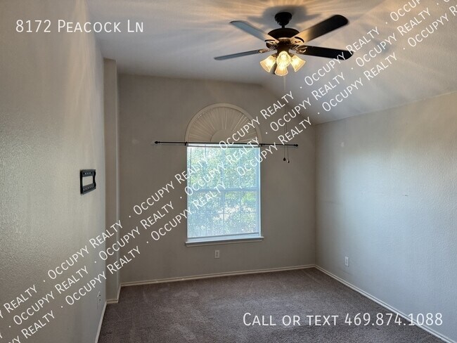 Building Photo - 8172 Peacock Ln