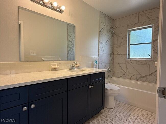 Building Photo - 7440 Tropical Ln