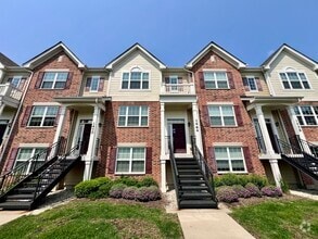 Building Photo - 1464 Lake Ridge Ct