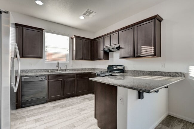 Building Photo - Single Family Home in Southwest Las Vegas