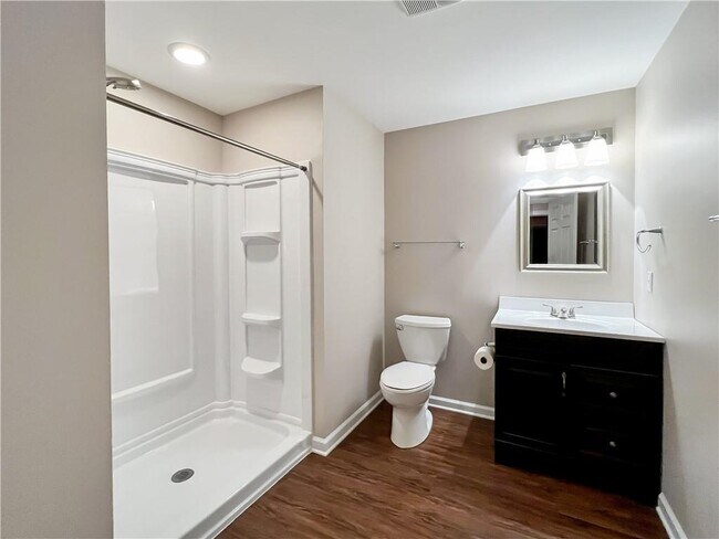 Building Photo - 1670 Laleiah Dr