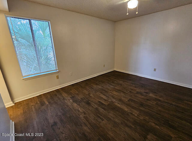 Building Photo - 3545 Sable Palm Ln