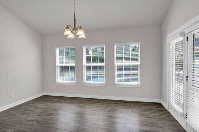 Building Photo - 217 Golden Fluke Dr