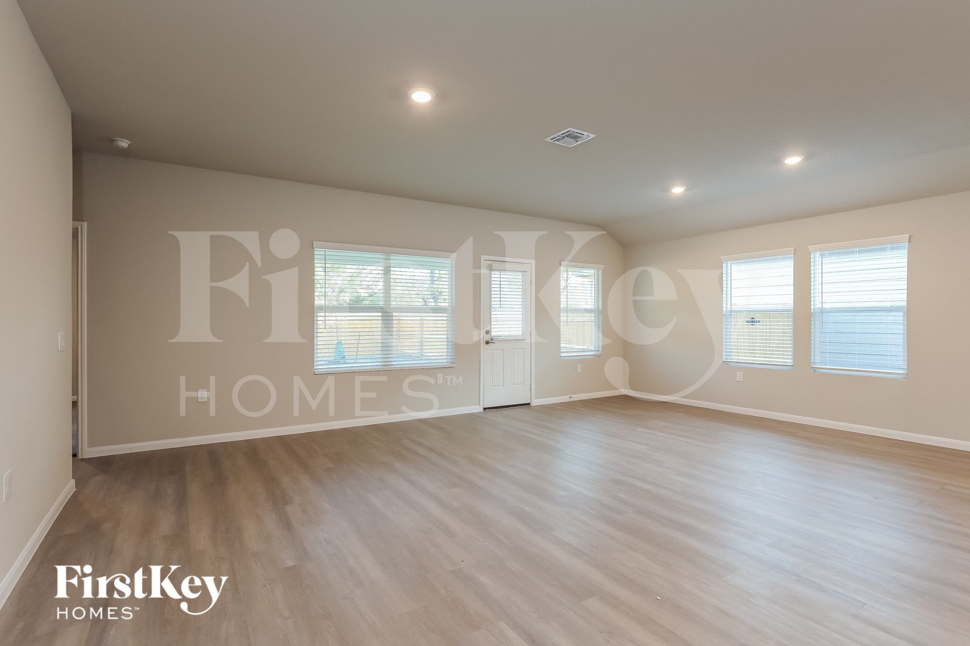 Building Photo - 4527 Meadowland Pl