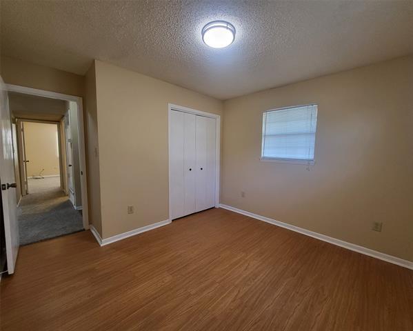 Building Photo - 4121 Apache Trl