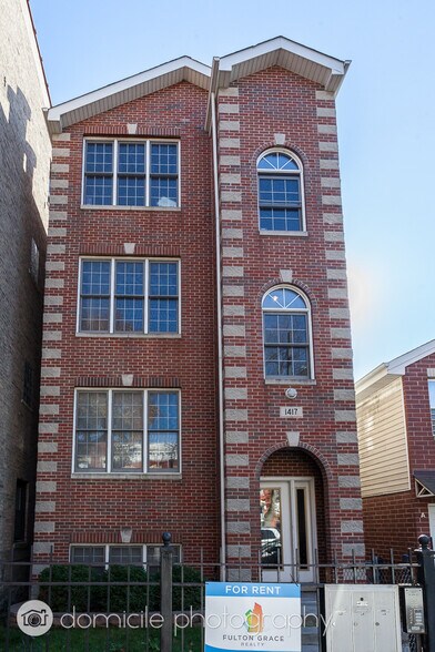 Building Photo - 1472 W Erie St