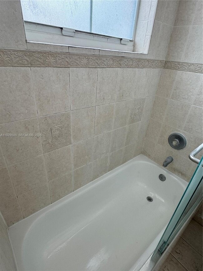 Building Photo - 8507 NW 140th Terrace