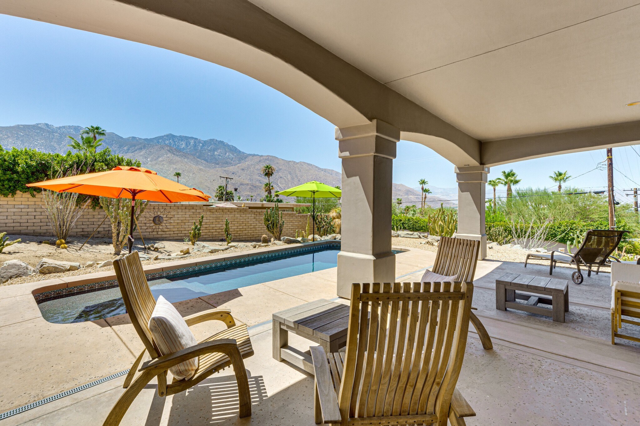 Building Photo - 2800 Cholla Pl