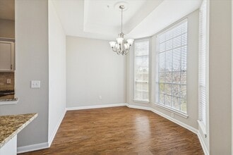 Building Photo - 5353 Memorial Dr