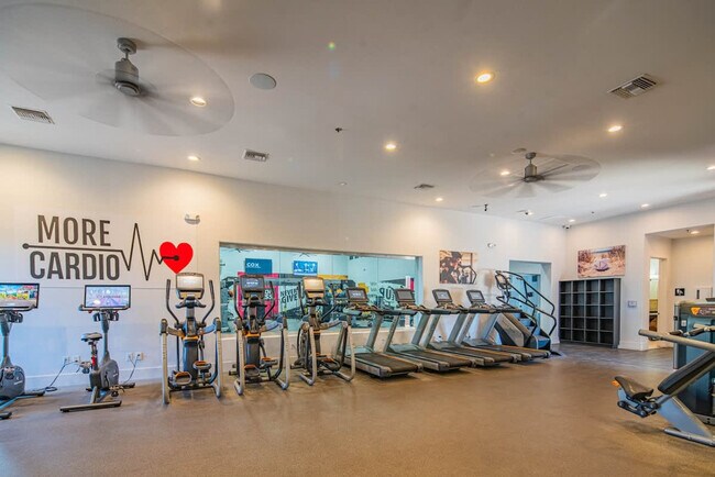 Building Photo - 7455 N 95th Ave