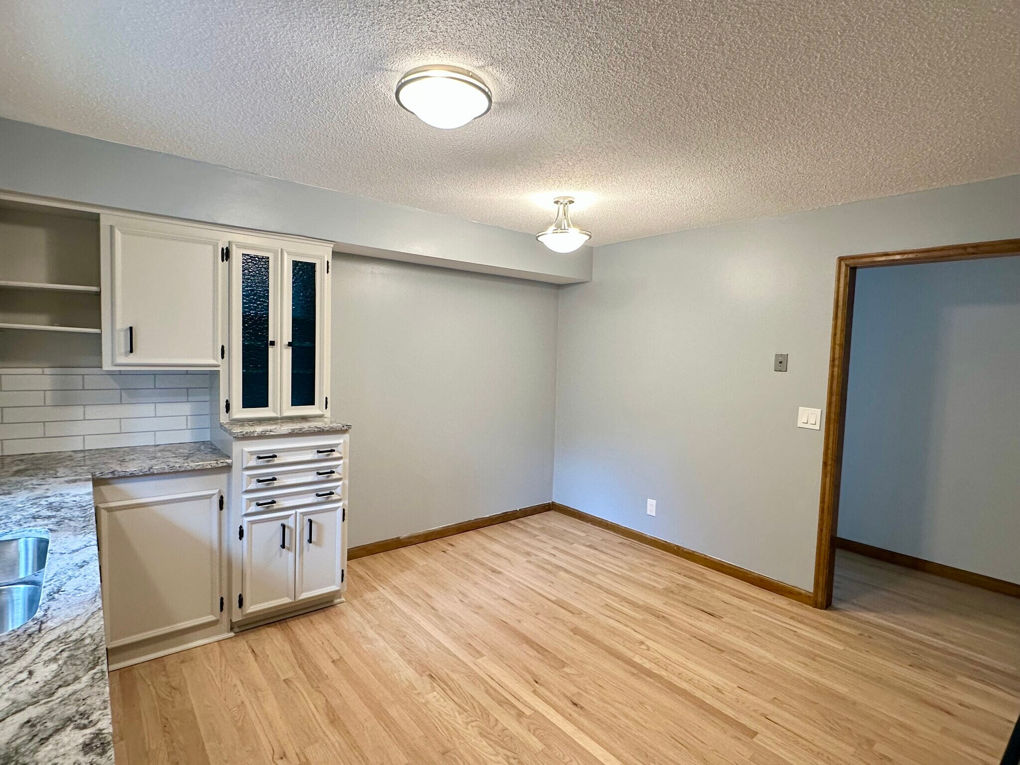 Building Photo - 7301 Glouchester Dr