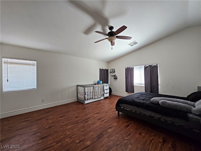 Building Photo - 125 Short Ruff Way