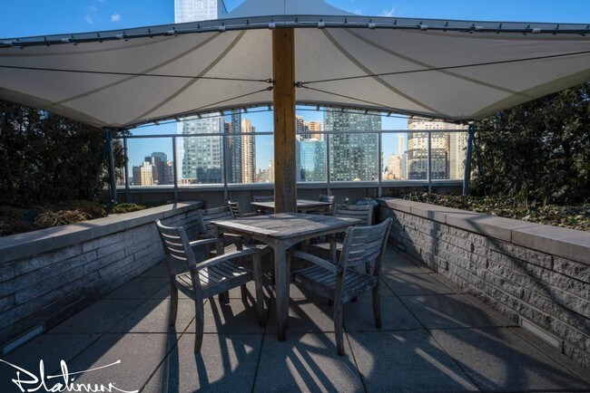 Building Photo - 455 West 37th Street