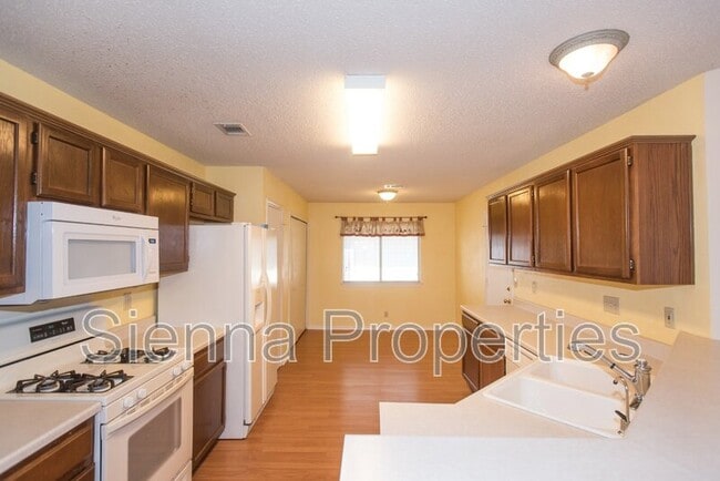 Building Photo - 6040 Abilene Trl