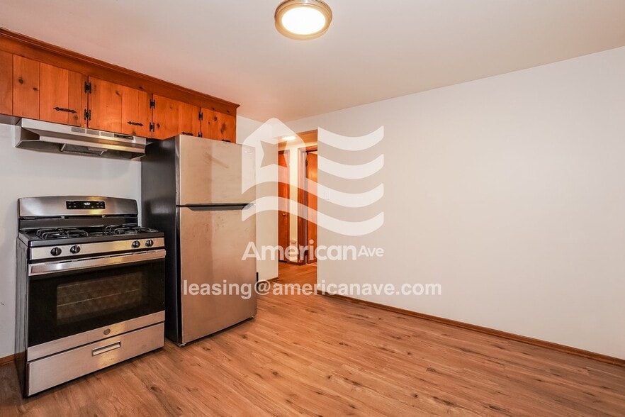 Building Photo - 1217 Homewood Ave SW