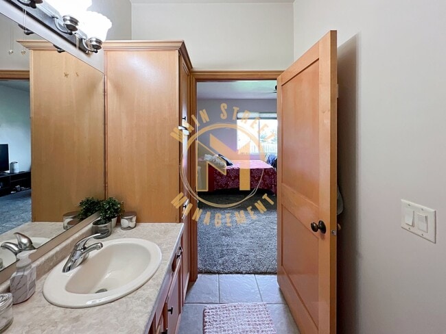 Building Photo - 2656 Cormier Rd