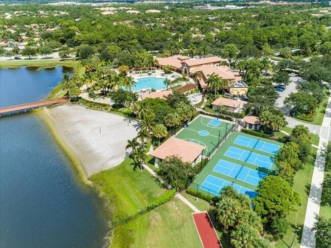 Building Photo - 82 Stoney Dr