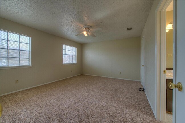 Building Photo - 11701 Ruffed Grouse Dr