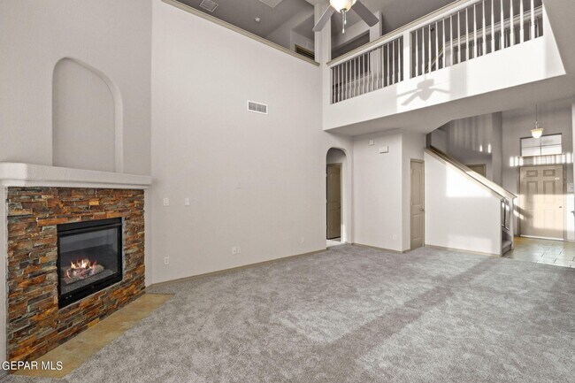Building Photo - 14335 Alma Point