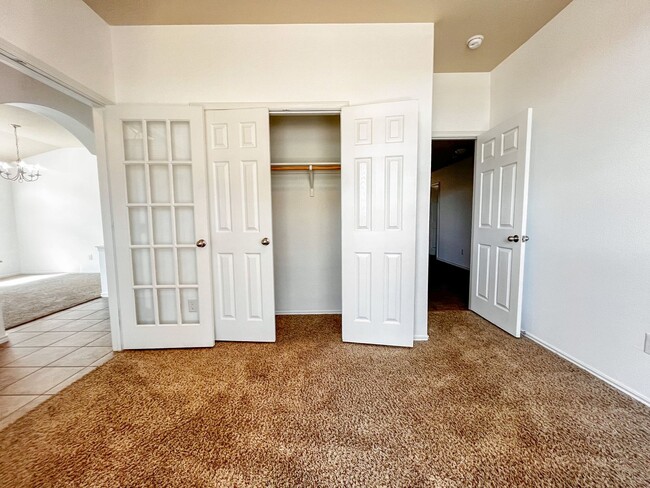 Building Photo - Available NOW!!!! This charming 1 story, 4...