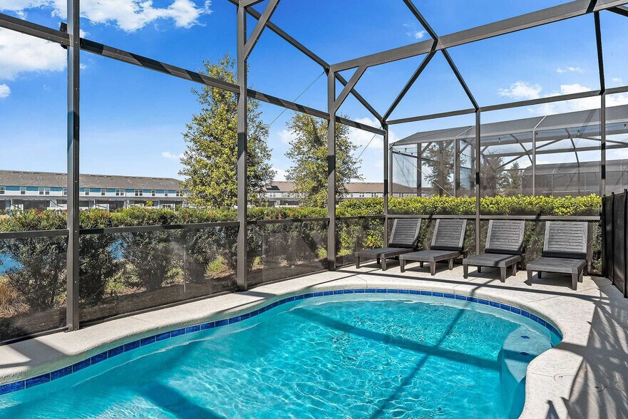 Building Photo - 7552 Oakmoss Loop