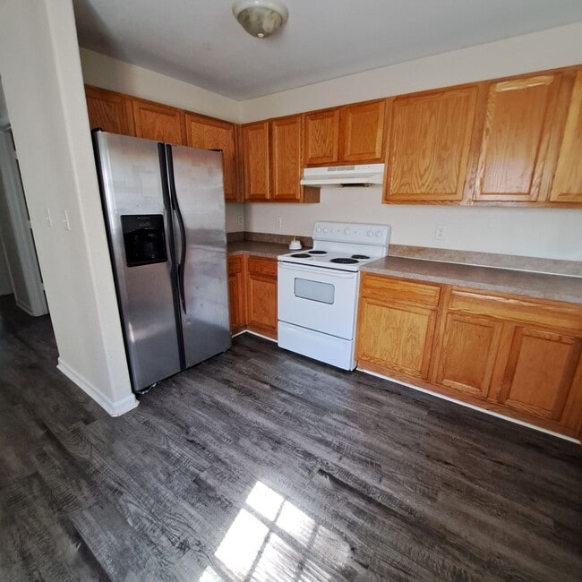 Building Photo - 3 Bedroom 2.5 Bath single family in Chesap...