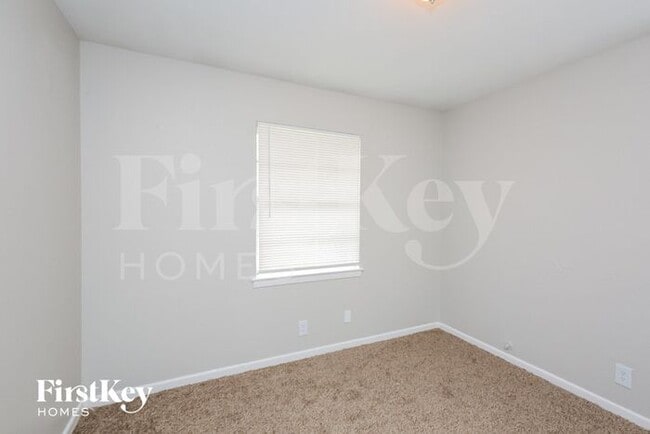 Building Photo - 3500 Coronado Ct