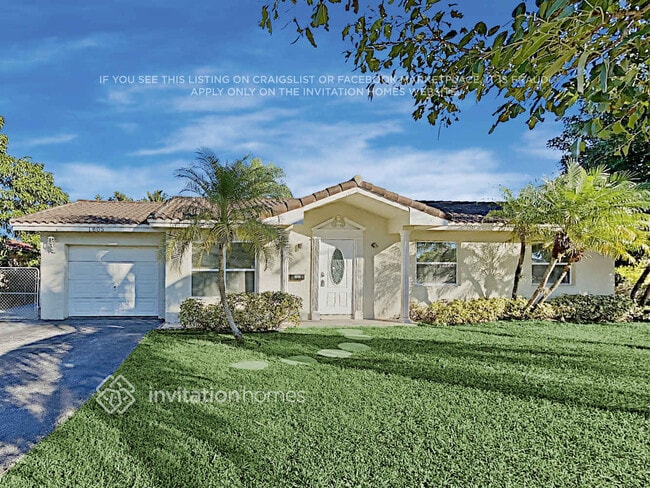 Building Photo - 7805 NW 40th St