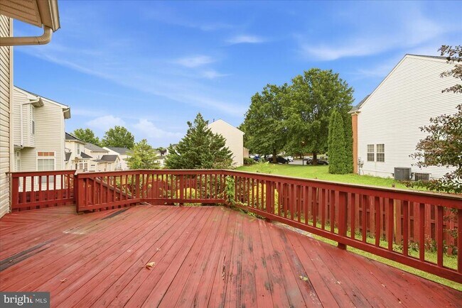 Building Photo - 10545 Turning Grass Way