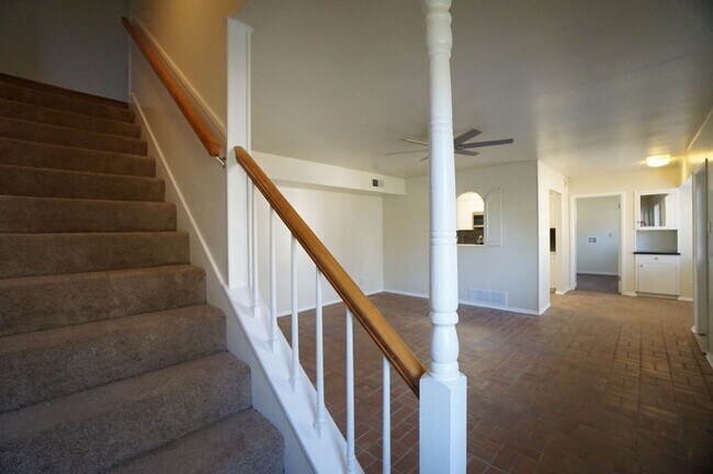Building Photo - 11615 Sandman Dr