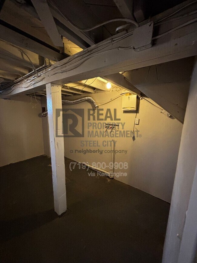 Building Photo - 1728 Carteret Ave