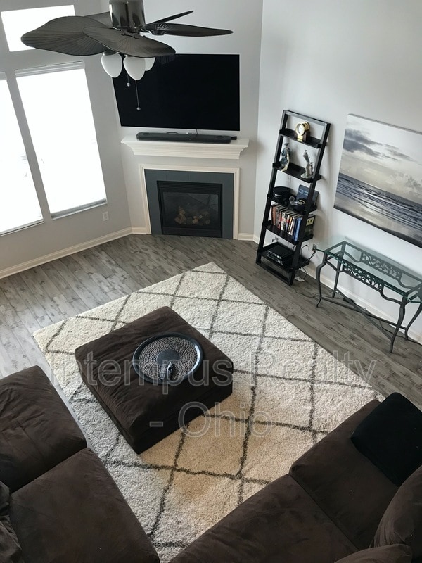 Building Photo - 5081 Dinard Way