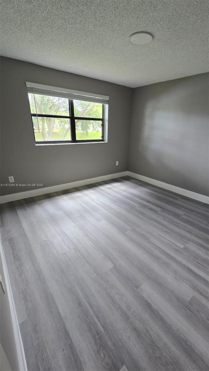 Building Photo - 9934 Nob Hill Ln
