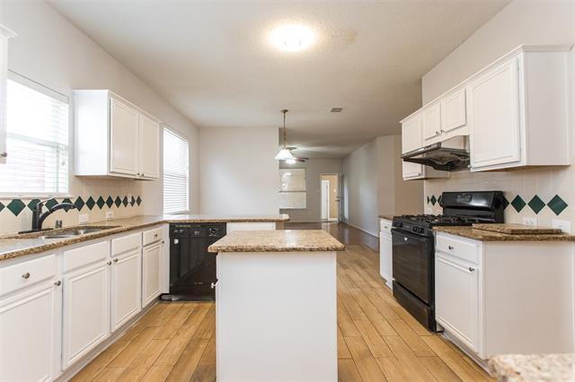 Building Photo - 738 Opal Ln