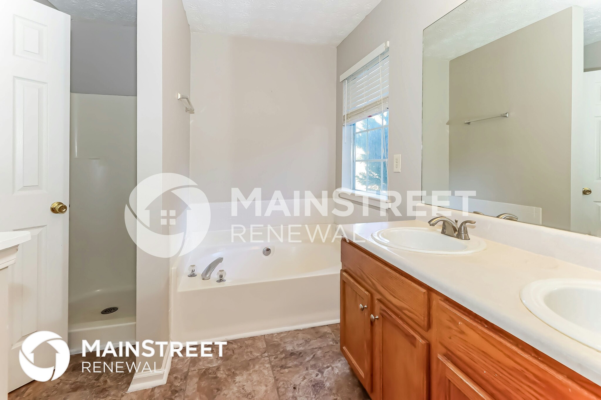 Building Photo - 290 Pleasant Hills Dr