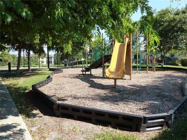 Building Photo - 5865 Shell Cove Drive