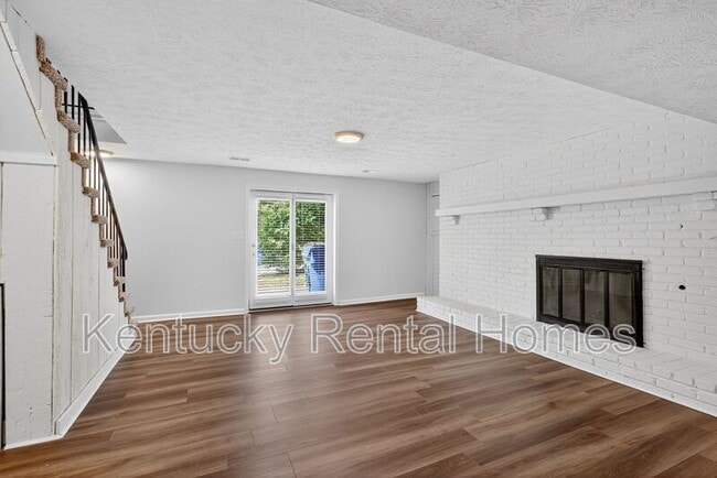 Building Photo - 3335 Wood Valley Ct