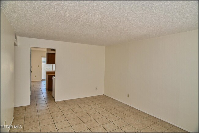 Building Photo - 10809 Jadestone St