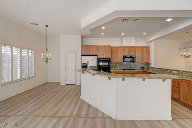 Building Photo - 8031 Pavarotti Ave
