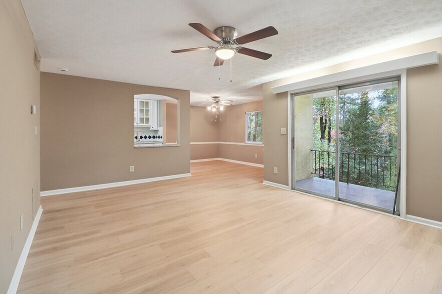 Building Photo - 2398 Lawrenceville Hwy