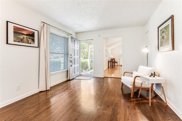 Building Photo - 424 Classen Dr