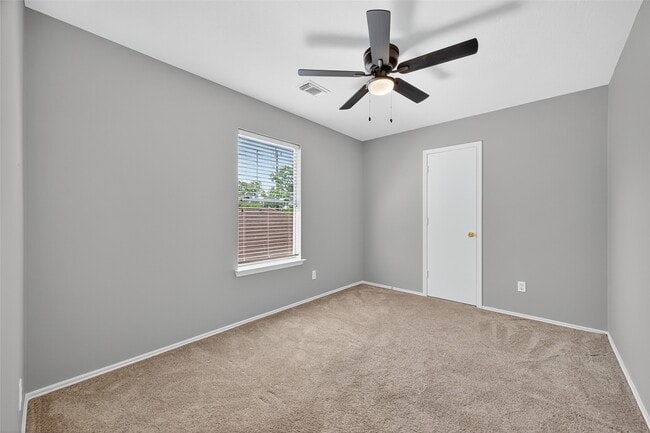 Building Photo - 1107 Pennygent Ln