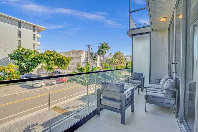 Building Photo - 9356 Bay Harbor Terrace