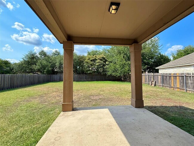 Building Photo - 2117 Townsman Trail